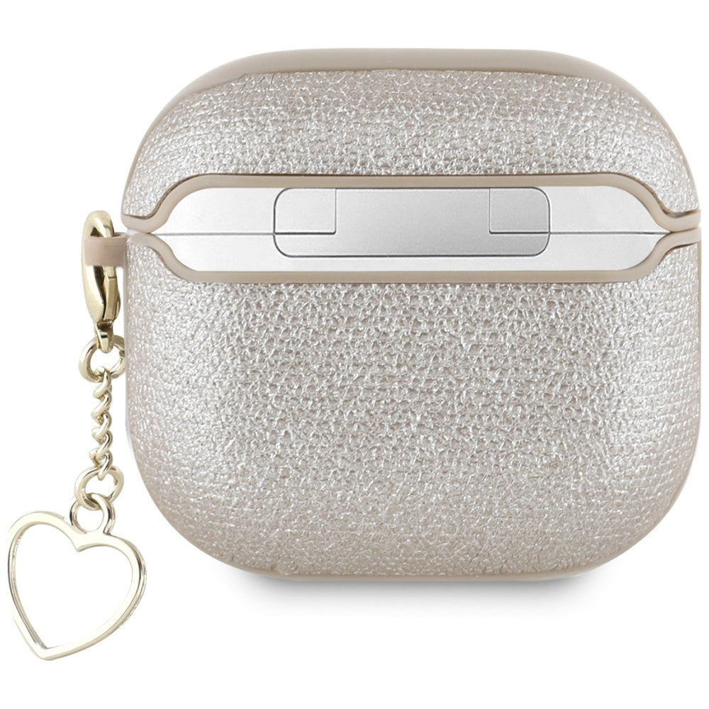 Guess AirPods 4 Cover Metallic Script Charm Guld
