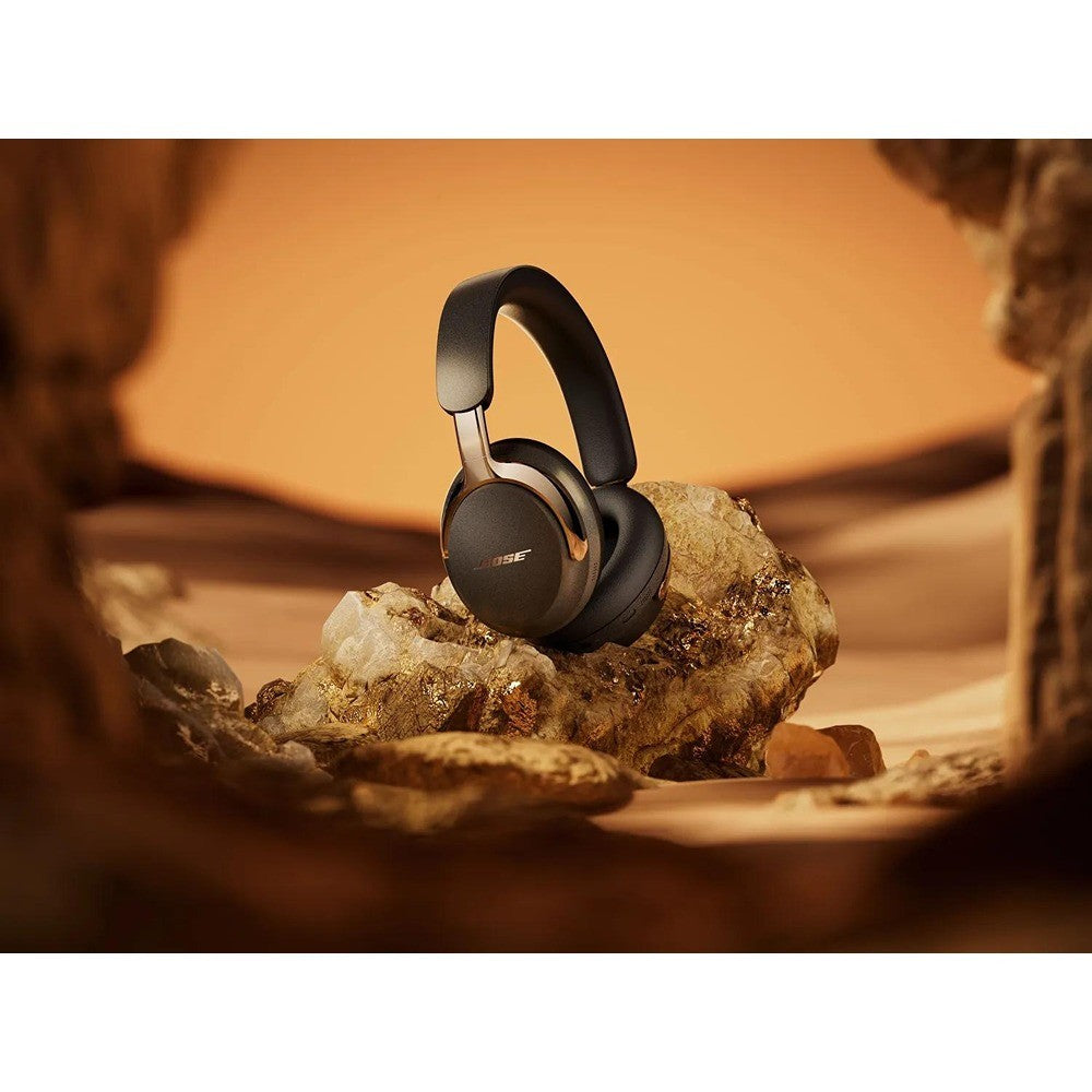 Bose trådløse over-ear Høretelefoner QuietComfort Ultra 2. generation Sort Guld