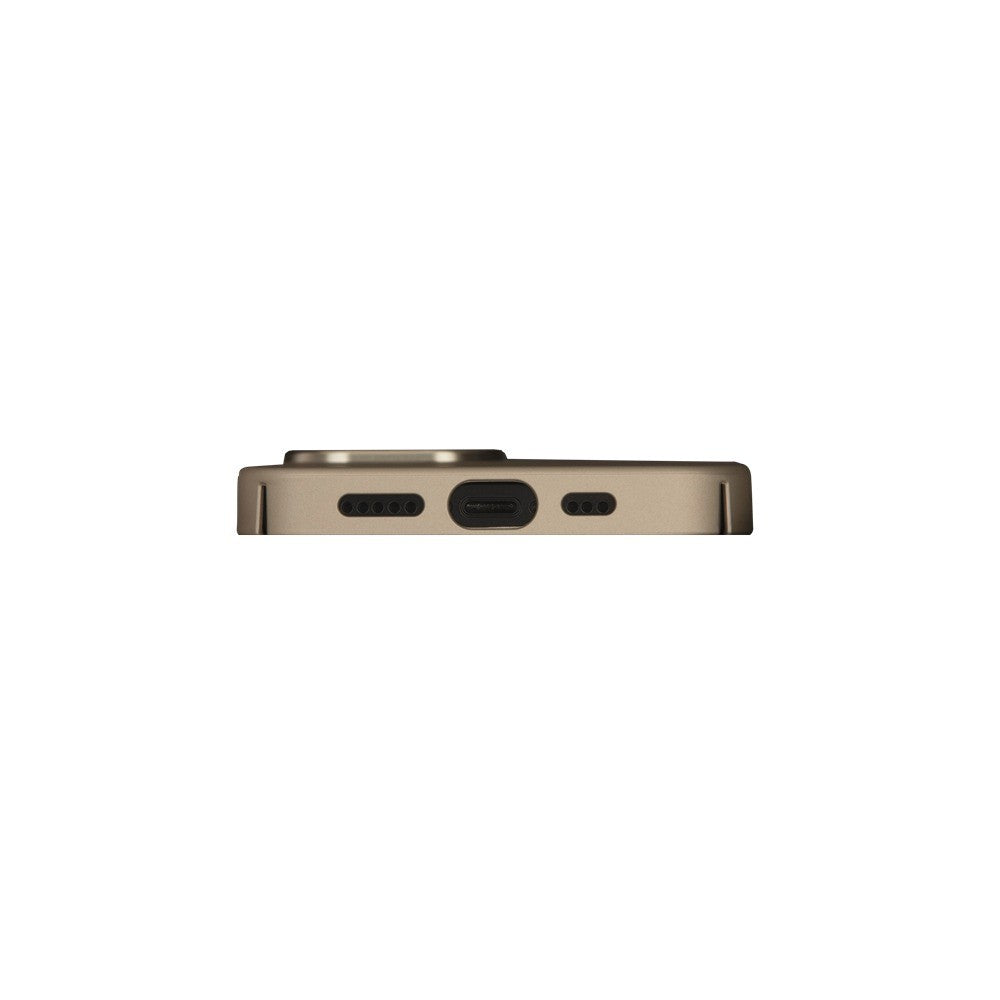 dbramante1928 iPhone 14 Pro Cover Dune Sand