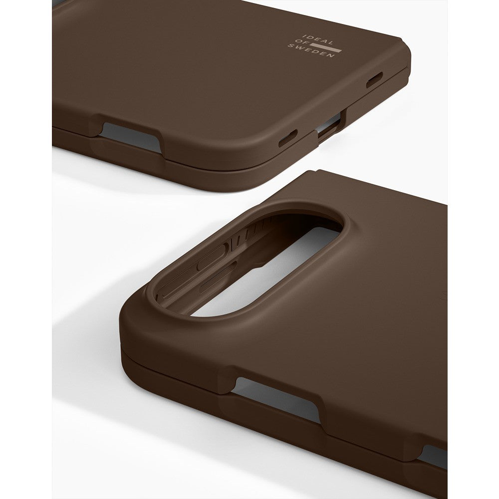 Ideal of Sweden iPhone Duo Cover Silikoneetui MagSafe Mocha Mousse