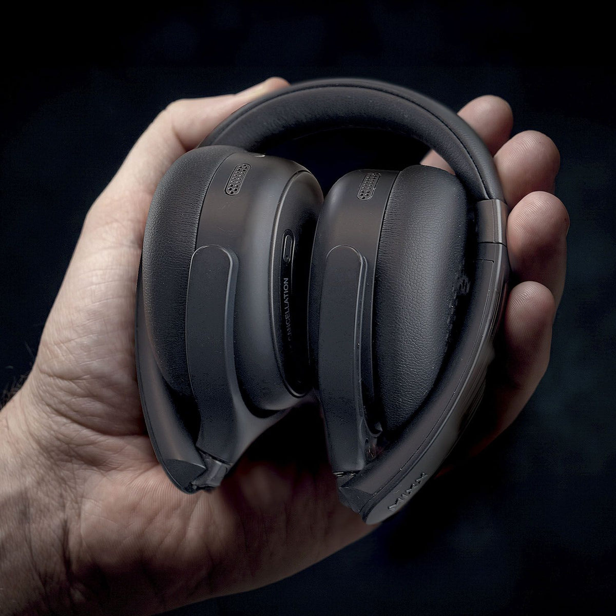 Mixx Trådløse On-Ear Høretelefoner StreamQ Go ANC Sort