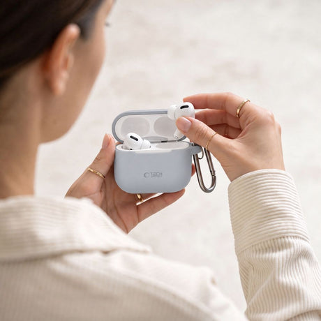 Tech-Protect AirPods 4 Cover Silicone Hook Grå