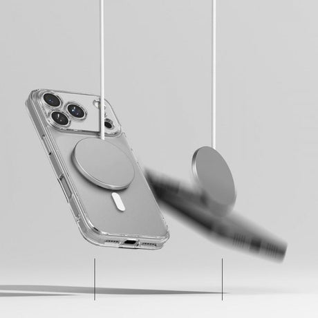 Ringke iPhone 17 Pro Max Cover Fusion Magnetic Mat Transparent