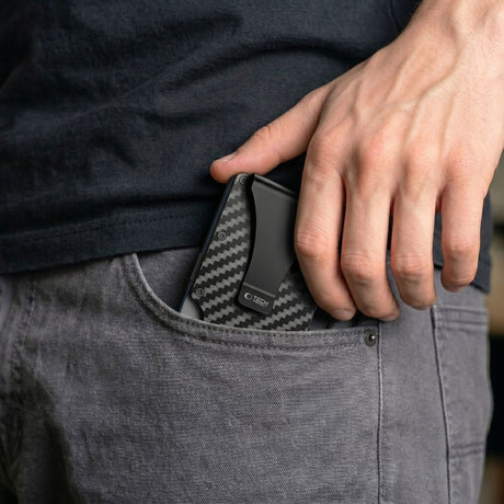 Tech-Protect Pung Thorn RFID Kulfiber Sort