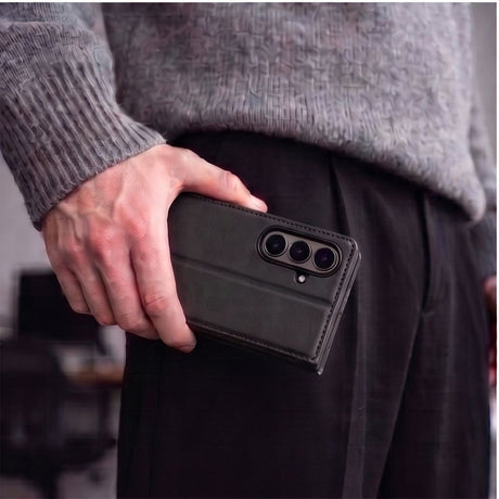 Tech-Protect Samsung Galaxy Z Fold 8 Ultra Etui Wallet Sort