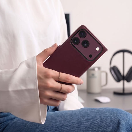 Tech-Protect iPhone 17 Pro/iPhone 18 Pro Etui Wallet MagSafe Rød