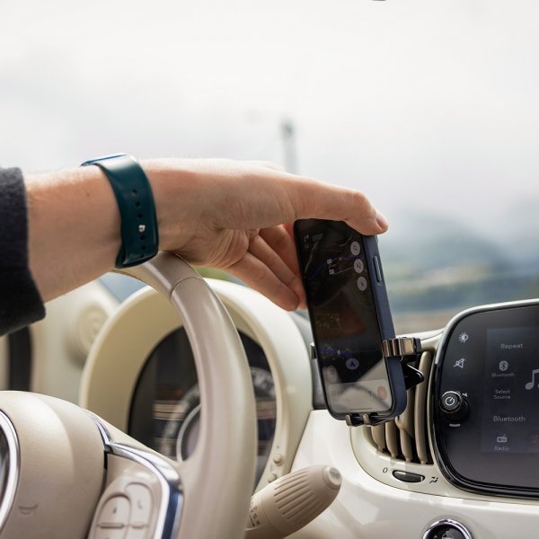 Fixed Bilholder Gravity 2 Car Phone Holder