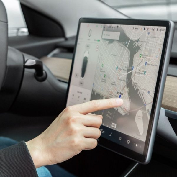 Moshi Skærmbeskytter iVisor XT Clear Screen Protector Tesla Model 3/Y