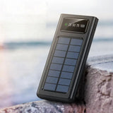 SiGN Powerbank med solceller & indbyggede kabler 20 000 mAh