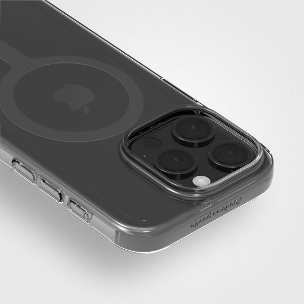 agood company iPhone 15 Pro Cover CLRPRTCT Transparent