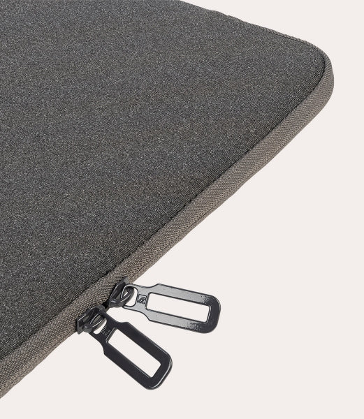 Tucano Sleeve Melange 12"/13" Sort