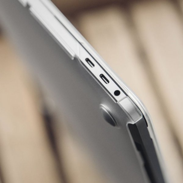 Moshi iGlaze MacBook Pro 16 (A2141) Cover Klar
