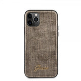 Guess iPhone 11 Pro Max Cover Lizard Guld
