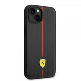 Ferrari iPhone 14 Plus Cover Prægede Striber Rød