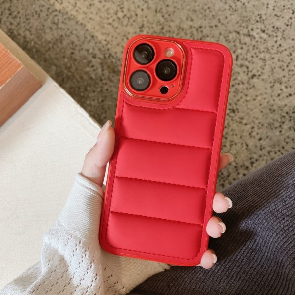 iPhone 14 Pro Max Cover Dunjakke Design Rød