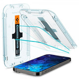 Spigen iPhone 14 Pro Max Skærmbeskyttelse GLAS.tR EZ Fit 2-pak