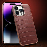 Qialino iPhone 14 Pro Cover Krokodillemønster MagSafe Brun