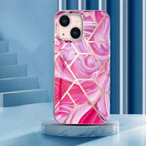 iPhone 15 Plus Cover Marmormønster Rosa Rød