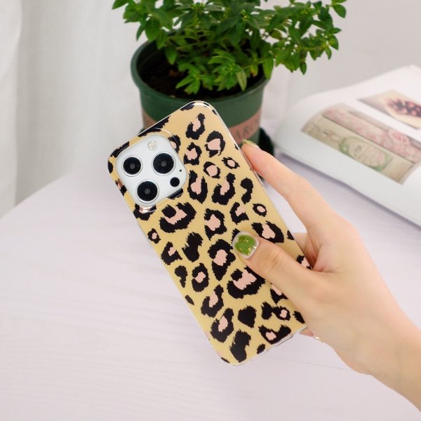 iPhone 15 Pro Max Cover Leopardmønster