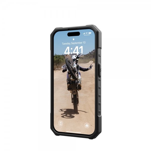 Urban Armor Gear (UAG) iPhone 15 Pro Cover Pathfinder MagSafe Olive Drab