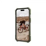 Urban Armor Gear (UAG) iPhone 15 Cover Essential Armor MagSafe Olive Drab