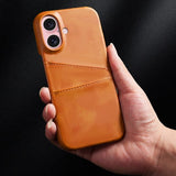 iPhone 16 Cover med to Kortlommer Lysebrun