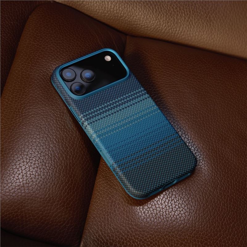 Pitaka iPhone 17 Pro Cover Summa MagSafe Moonrise