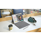 Logitech iPad Air 13 (M2/M3/M4) Etui med Tastatur Combo Touch