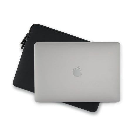 Pipetto MacBook Air 15 Sleeve Classic Fit Sleeve Sort