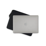 Pipetto MacBook Air 15 Sleeve Classic Fit Sleeve Sort