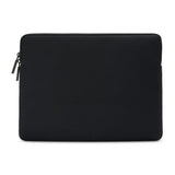 Pipetto Classic Fit Sleeve til MacBook Neo Sort