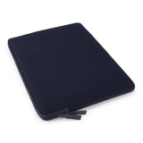 Pipetto Classic Fit Sleeve til MacBook Neo Mørkblå