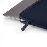 Pipetto MacBook Pro 14/Air 13 Sleeve Classic Fit Sleeve Mørkeblå