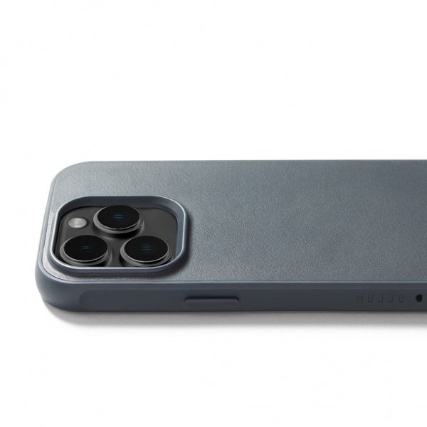 Mujjo iPhone 15 Pro Skal Shield Case Steel Blue