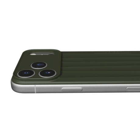 Nudient iPhone 17 Pro Max/iPhone 18 Pro Max Cover Slice Case MagSafe Fyrregrøn