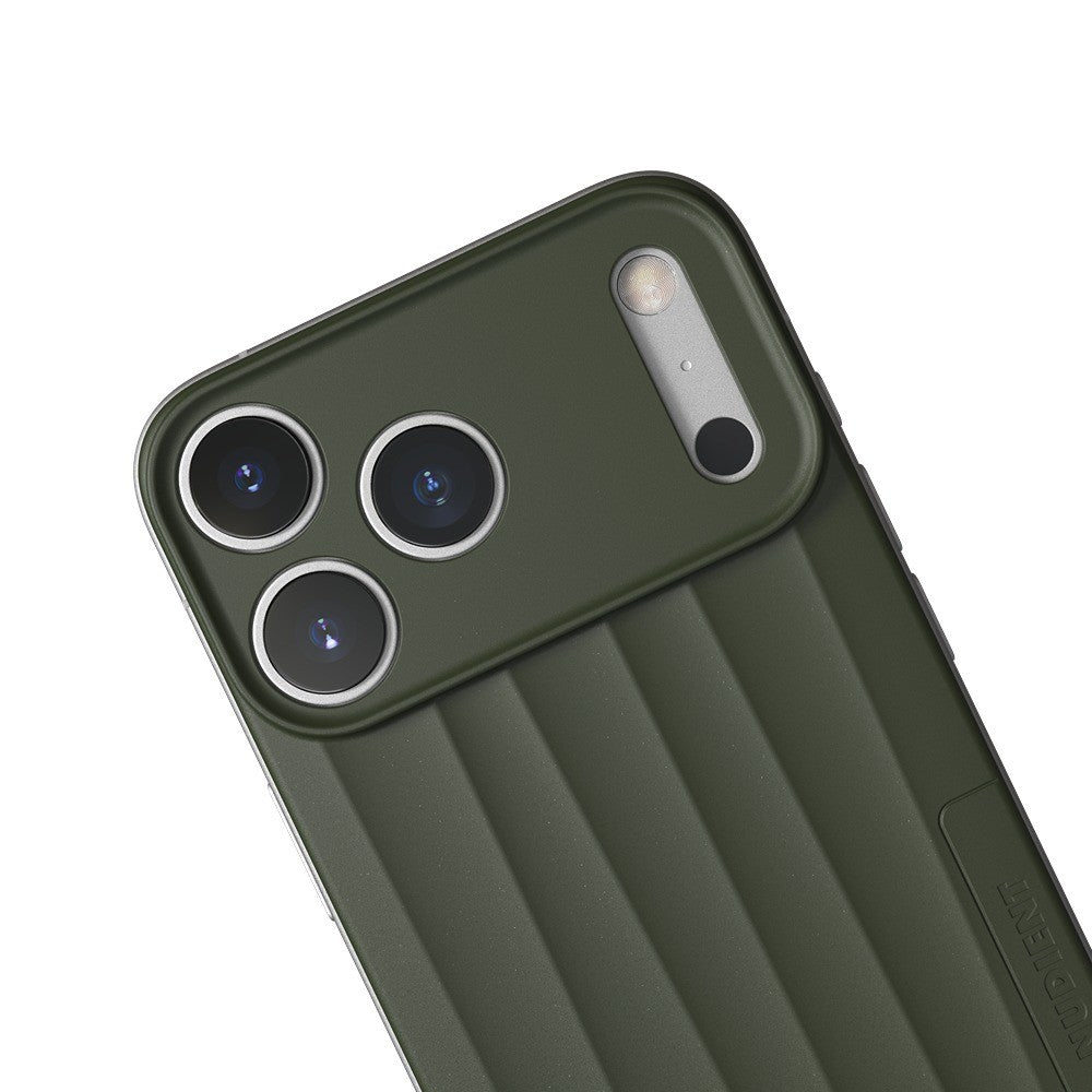 Nudient iPhone 17 Pro Max/iPhone 18 Pro Max Cover Slice Case MagSafe Fyrregrøn