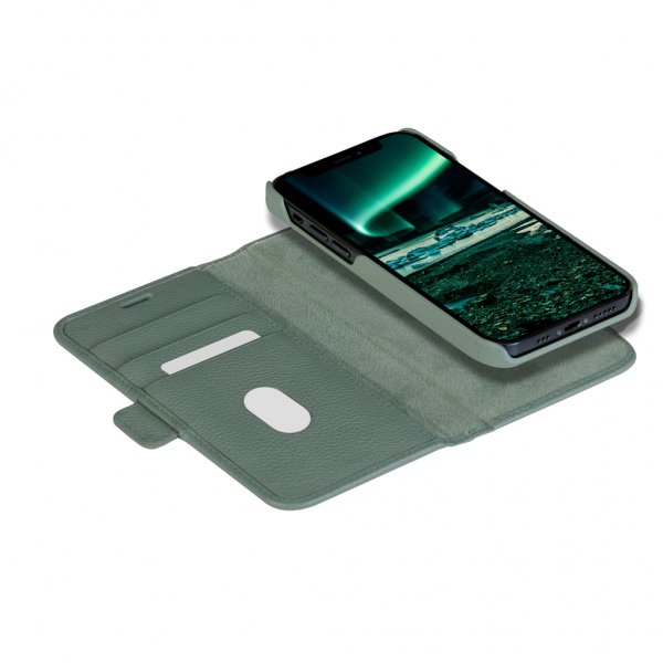 dbramante1928 iPhone 13 Pro Max Cover New York Aftageligt Cover Greenbay