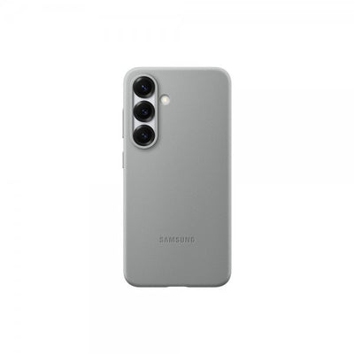 Grå