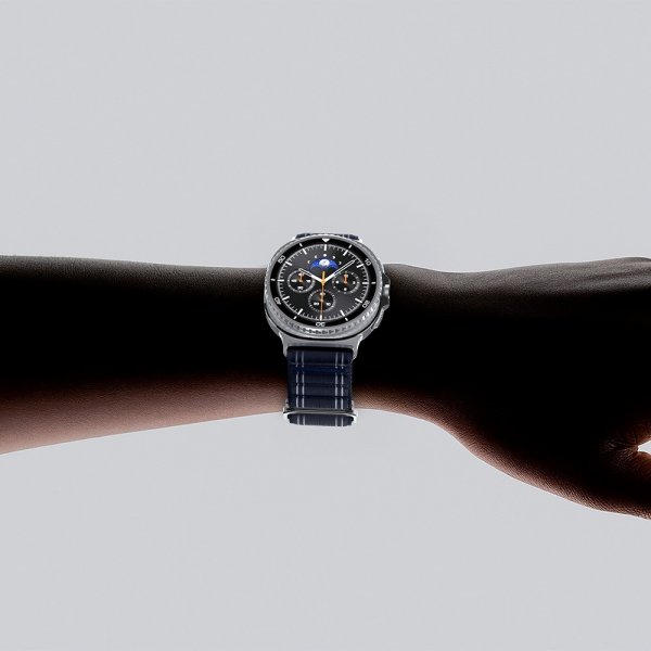 Spigen Samsung Galaxy Watch 8 40/44mm/Classic 46mm Armbånd WBF0 Navy