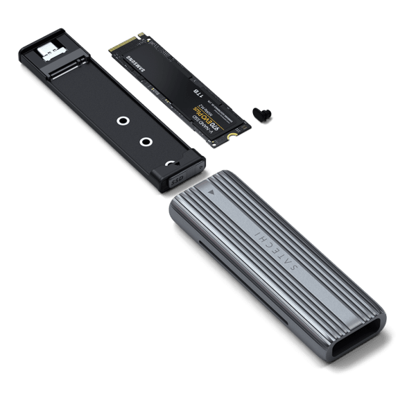 Satechi USB-C NVMe og SATA SSD-kabinet