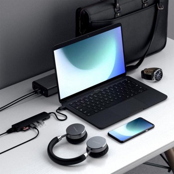 Satechi Slim USB-C MultiPort med Ethernet Sort