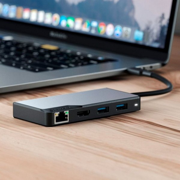 ALOGIC USB-C Fusion ALPHA 5-i-1-hub HDMI, USB, Ethernet og PD Space Gray