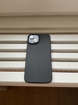 Nordic Covers iPhone 15 Cover Feather Series Raven Black