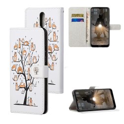 Nokia 2.4 Etui Motiv Glitrende Katter i Träd