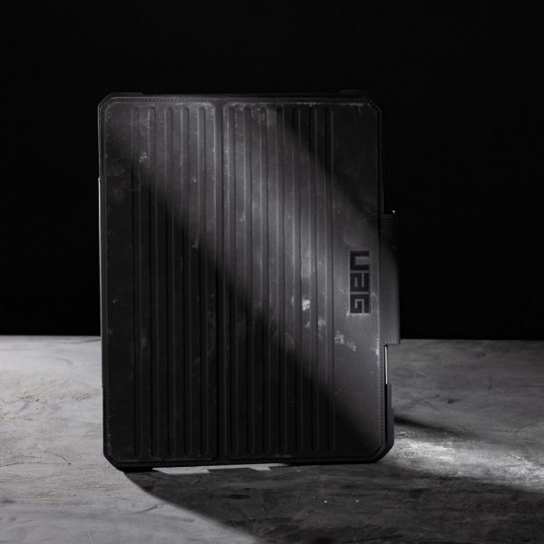 iPad Air 13 (M2/M3) Etui Metropolis SE Olive