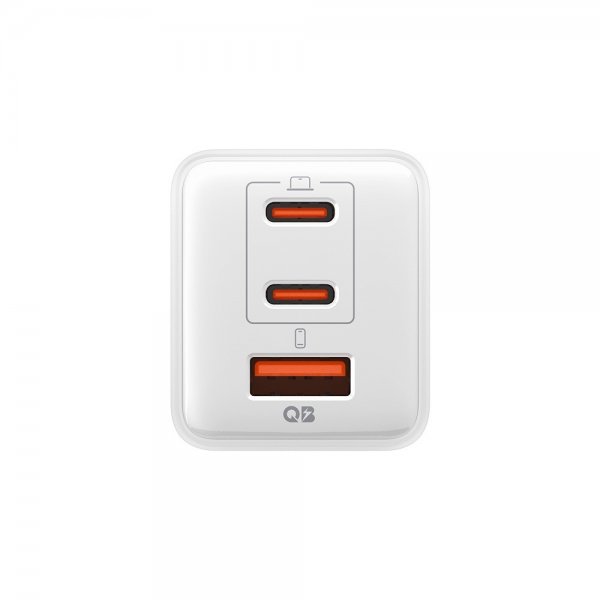 Essential Oplader 47W 2xUSB-C 1xUSB-A Hvid