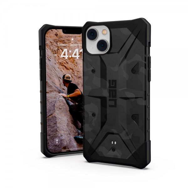 iPhone 14 Plus Cover Pathfinder SE Midnight Camo