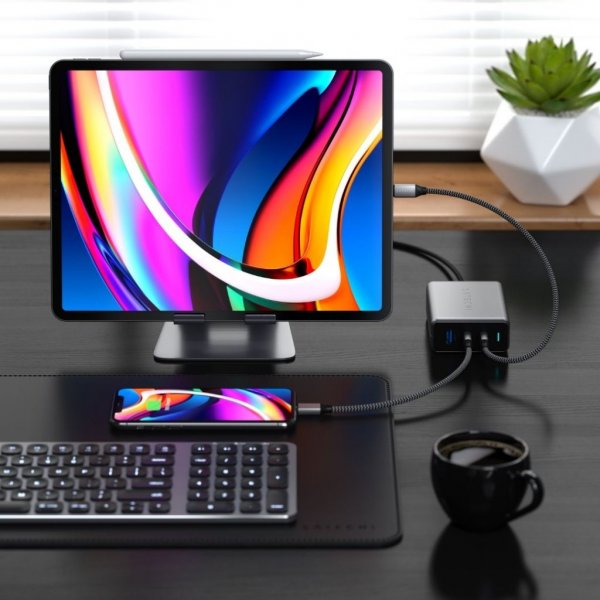 100W GaN PD-reseOplader med dubbla USB-C och USB-A-uttag