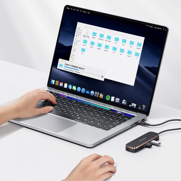 US-SJ575 USB-C Hub